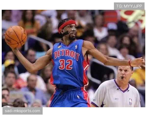 汉密尔顿无球跑动提高得分效率显著，拉开与同期得分手差距