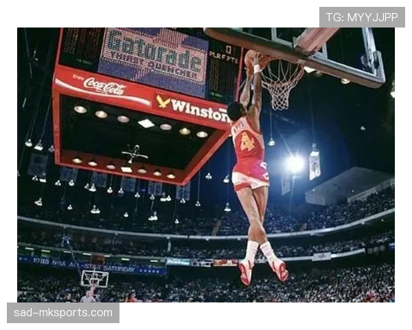 NBA垂直起跳规则全解析：如何合法封盖避免防守犯规