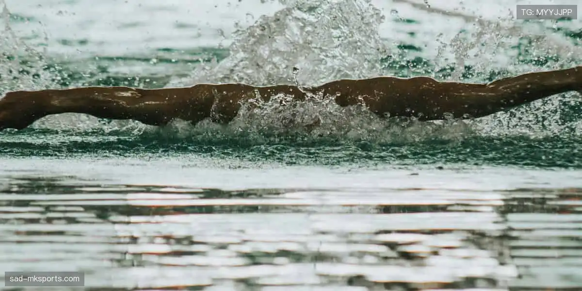 一键开启直播，弹幕互动，和全球球迷一起沸腾💬🌍